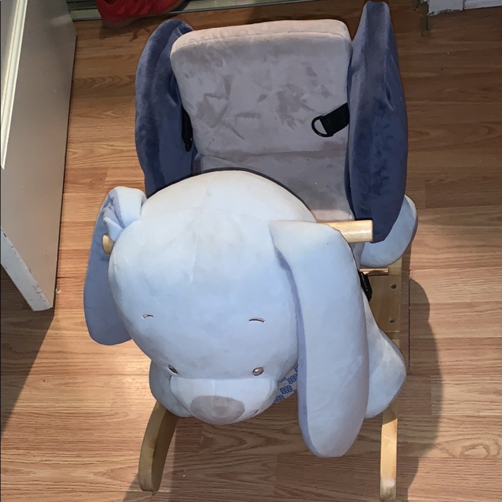 Baby rocking toy